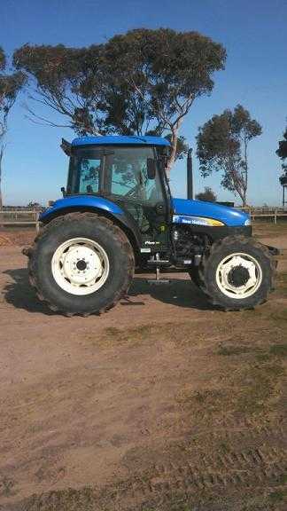2006 New Holland TD80D Tractor for sale Victoria Meredith