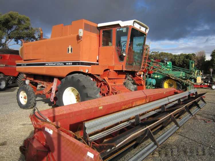 International 1460 Combine Farm Machinery for sale South Australia