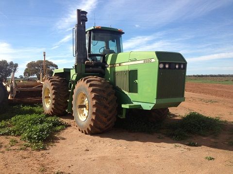 John Deere 8560 Tractor for sale NSW Balranald