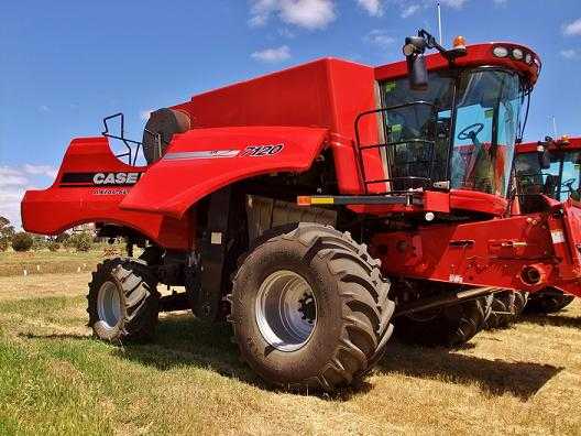AXIAL Flow Case IH 7120 Header Farm Machinery for sale VIC Swan Hill