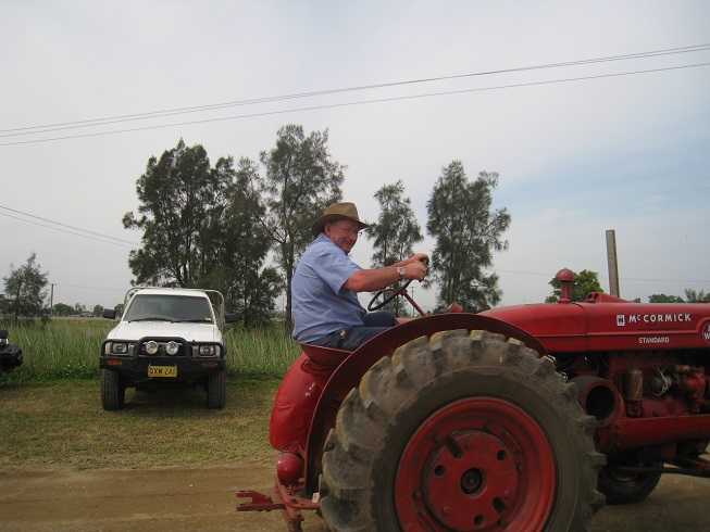 Vintage Tractor 1950 International AW6 for sale NSW Newcastle Area
