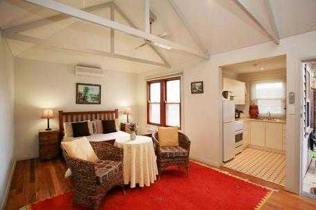 Stylish Guest House Business for sale NSW