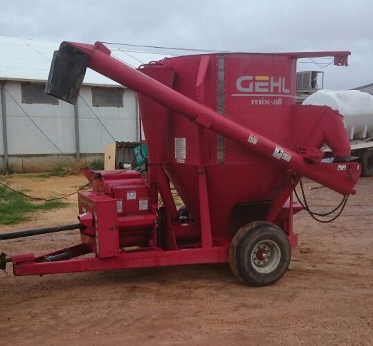 Mixall Gehl 170 with Scales Farm Machinery for sale WA