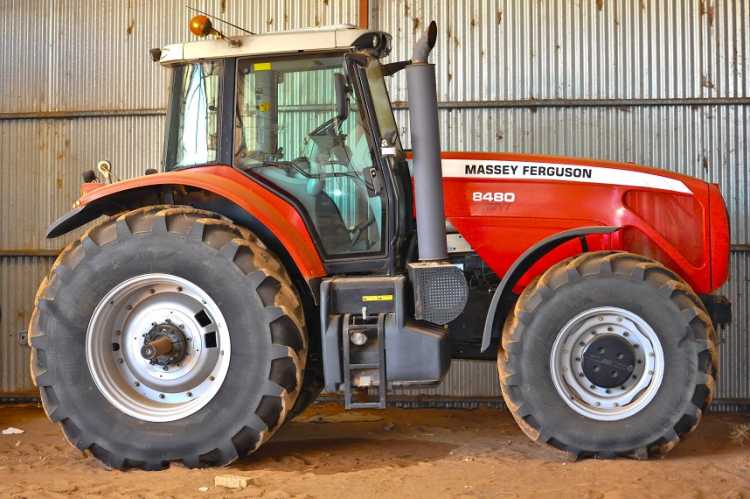 Tractor for sale WA Massey Ferguson Dyna VT Tractor