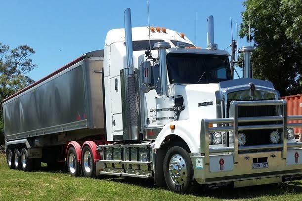 2009 Kenworth T408 Truck &amp; Tipper Trailer for sale in Vic