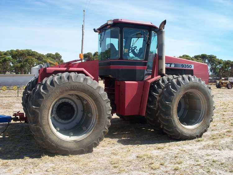 Tractor for sale WA Case 9350 and White 8410 Tractor