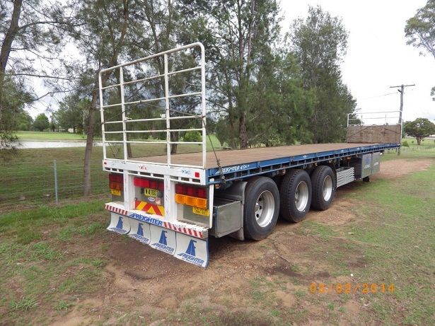 Freighter Tri-axle Trailer Truck for sale NSW Greta