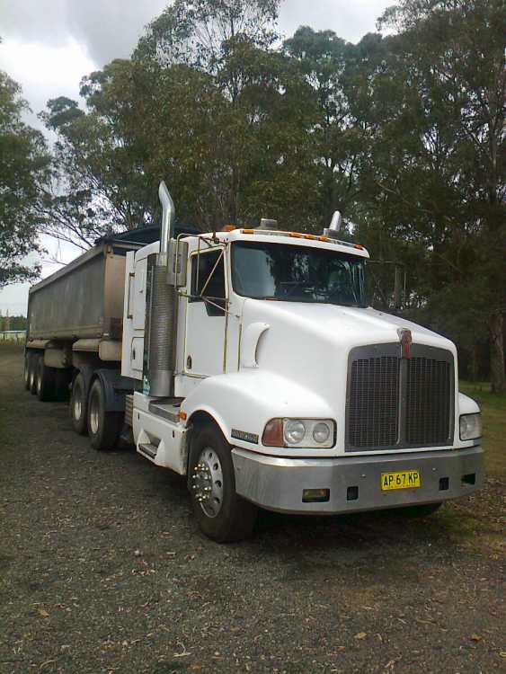 Truck Kenworth 401 with Borcat Trailer &amp; Sheppard Aluminium Truck Body NSW