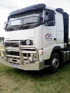 Prime Mover Truck NH12 Volvo WA