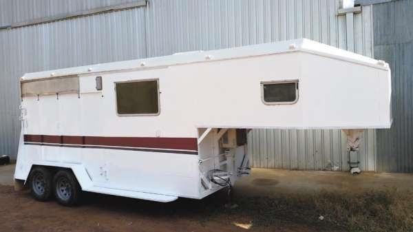 1994 Tavare 2 Horse Goose-neck Horse Float for sale NSW
