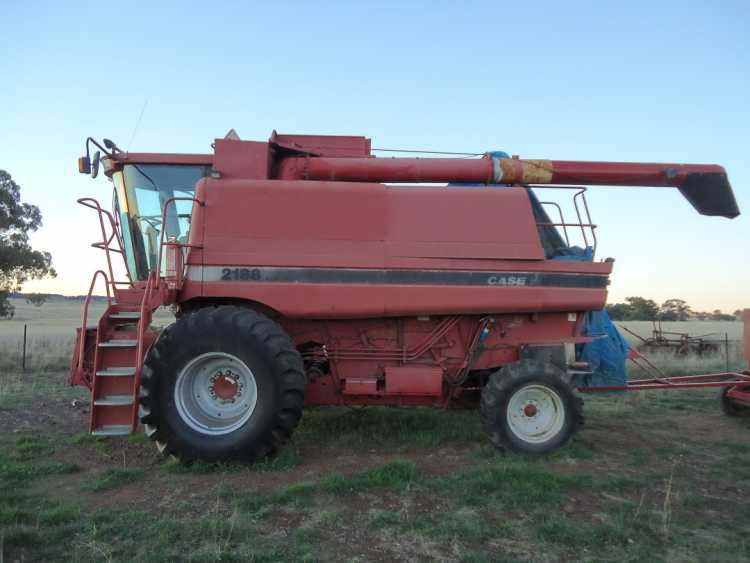 Farm Machinery for sale NSW Case 2188 Header